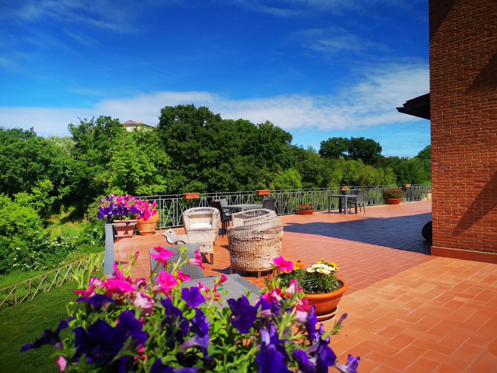 Agriturismo Podere S. Croce Сатурния Экстерьер фото