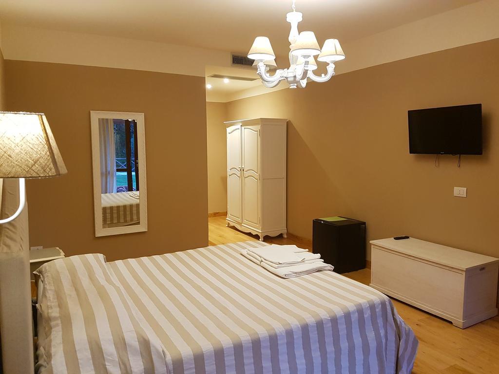 Agriturismo Podere S. Croce Сатурния Экстерьер фото
